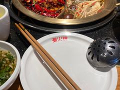-潮火锅·麻辣牛肉火锅(观音桥方圆·LIVE店)