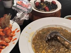 -吴越荣记苏州菜·松鼠桂鱼 100% 活鱼现做(月光码头店)