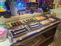 -阪尚皇·原切牛排·烤肉火锅自助(北京路店)