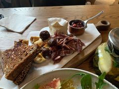 芝士和香肠-BOR Eatery(安福路店)