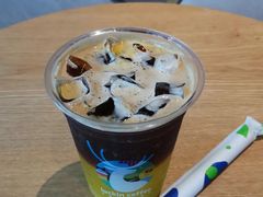 菠萝的海冰萃咖啡-瑞幸咖啡(万科红立方大厦店)
