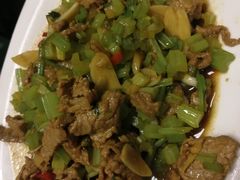 香芹黄牛肉-湖北味道(湖北大厦店)