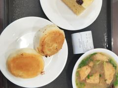 -聚德华天护国寺小吃(甜水园店)