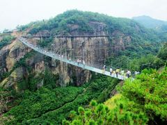 -玻璃桥景区石牛寨