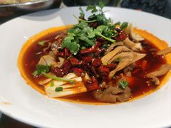 -川流不息·地道川菜·小龙虾(松东路店)