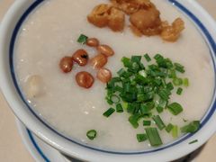 金牌艇仔粥-香港池仔记肠粉王(博多新记襄阳南路店)