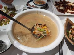 -宣威山野人家·云南菜·菌火锅(金碧店)