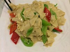 -李记饺子·熏酱东北菜(欢乐谷店)