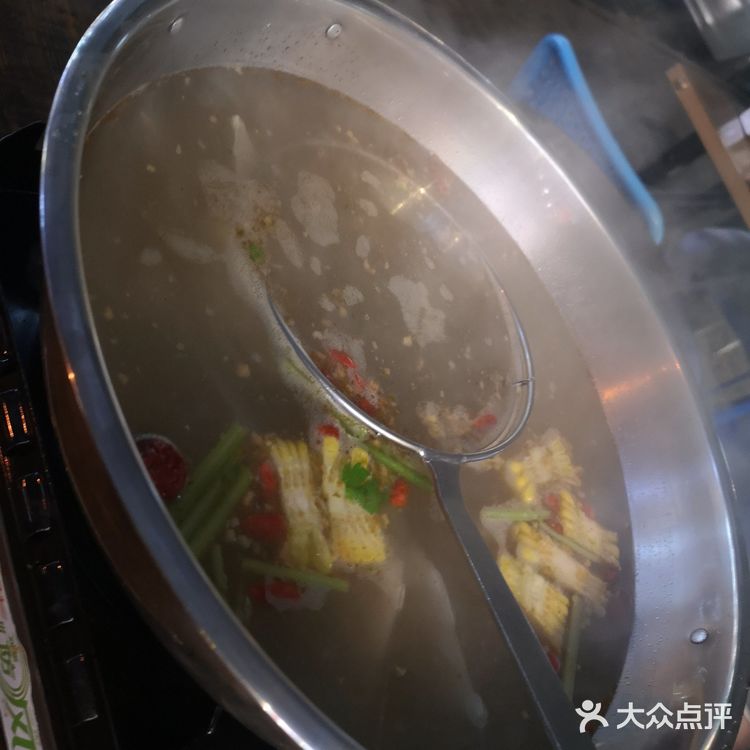 环境一般，但是味道挺好，去的早不用排队