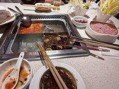 -海底捞火锅(凤凰广场店)
