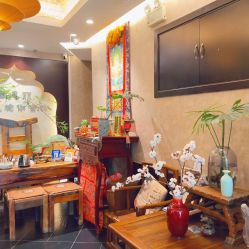 -威思丽高温瑜伽会馆