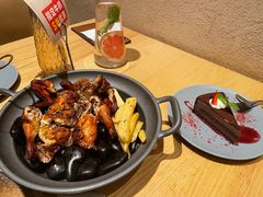 春鸡-原石牛扒·约会餐厅(龙城万科里店)