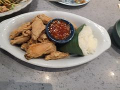-Kub Kao Kub Pla (Terminal21)