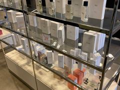 -ZARA(恒隆广场店)