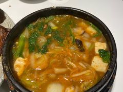 -英子补身汤(海兰路店)