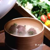 适合情侣约会的火锅料理店—柿圆牛肉锅物料理