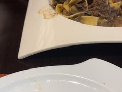 -卡佩罗意大利餐厅及酒吧Al Cappello Trattoria