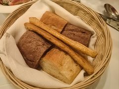 -塞纳河法国餐厅(意式风情街店)