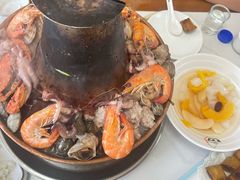 -一口猪海鲜浑锅·东北家常菜