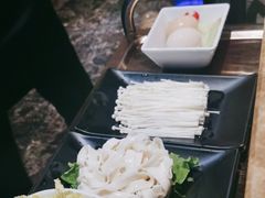 -七欣天香辣蟹火锅(上海银亿滨江店)