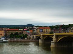 -多瑙河畔鞋履雕塑