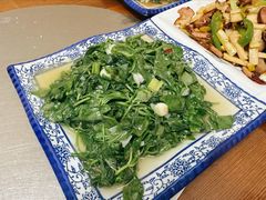 清炒山野菜-老味道1992(武当山店)