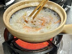 -李与白包子铺(桐梓林店)
