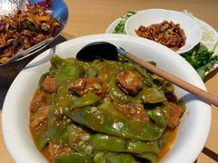 -关东小磨东北菜(上海长风大悦城店)