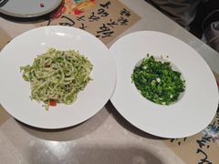 -秦唐一号西安菜馆(钟楼店)
