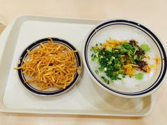 -正南齐北·老街糯米团(洪崖洞店)