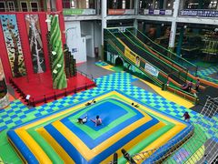 -蒙特利亲子乐园