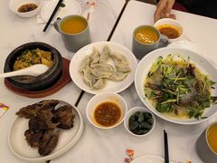 -东方饺子王(新奥购物中心店)