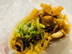 -老王芙蓉蛋卷饼(万达店)