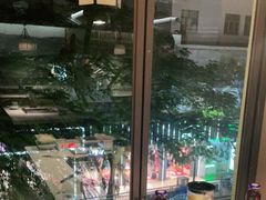 靠窗位-野妹火锅(龙岗店)