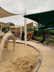 -季高兔窝窝亲子园(上海薰衣草公园店)