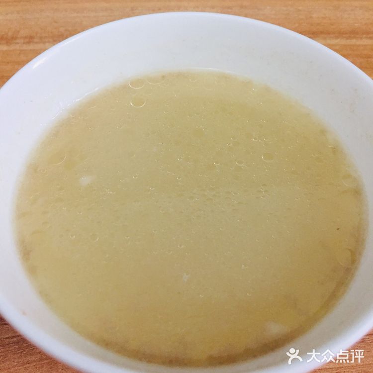 买了多次的椰子，椰子水喝完就扔了，妈妈说好浪费