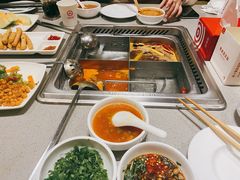 番茄锅底-海底捞火锅(宝龙广场夜宵主题店)