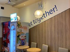 用餐区-DQ·蛋糕·冰淇淋(新佳丽店)