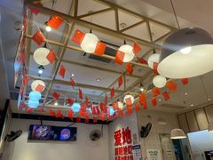 -松哥油焖大虾.小龙虾.黑鸭煲(海岸城店)
