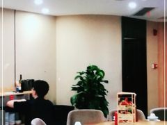 大堂-有红鸡毛店·川菜(建设路店)