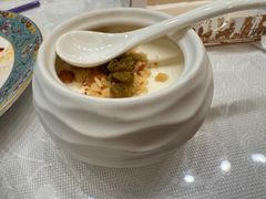 -汗腾格里·风味餐厅(新疆驻京办店)