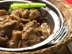 招牌特色驴肉煲-高州佬美食城(香洲店)