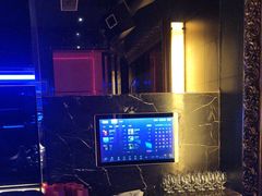-温莎KTV(珠江路店)