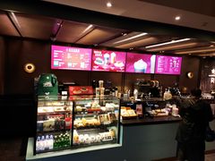 -星巴克臻选(上海今潮8弄店)