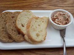 餐前面包-Geneva日内瓦餐厅(西郊宝成花苑店)