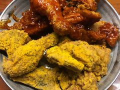 -BHC炸鸡(明洞总店)