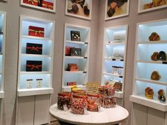 -GODIVA(月星环球港店)