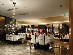 -圣丰索菲特·法国餐厅