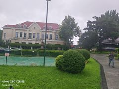 -起士林西餐厅(东经路店)
