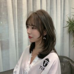 -AYO SALON